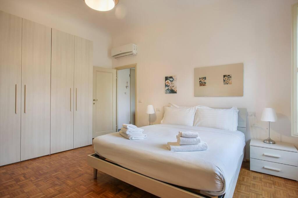 Palazzo Borghese 2 Bedroom フィレンツェ エクステリア 写真