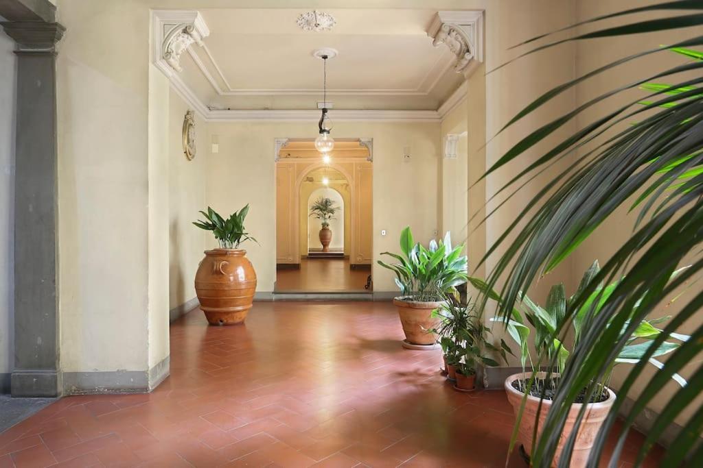 Palazzo Borghese 2 Bedroom フィレンツェ エクステリア 写真