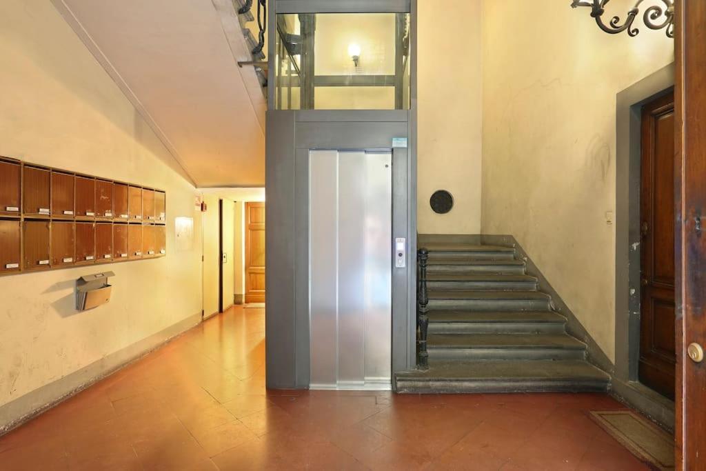 Palazzo Borghese 2 Bedroom フィレンツェ エクステリア 写真
